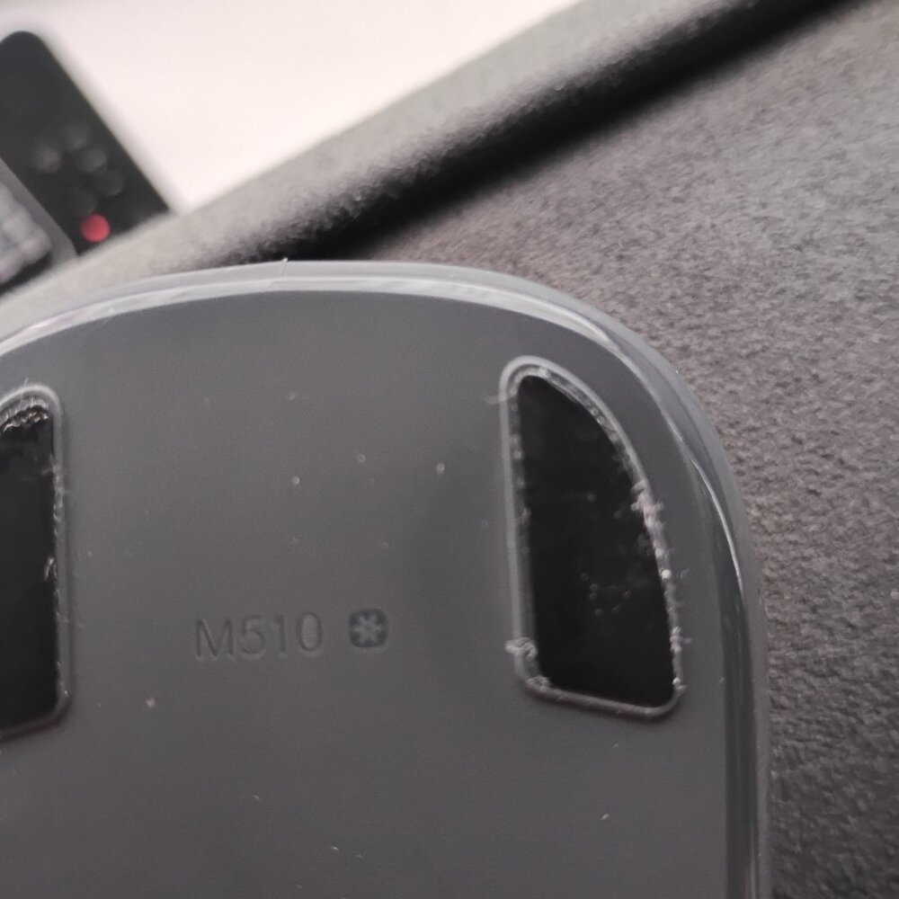TWO Computer Mice Logitech - Picture 6 of 6
